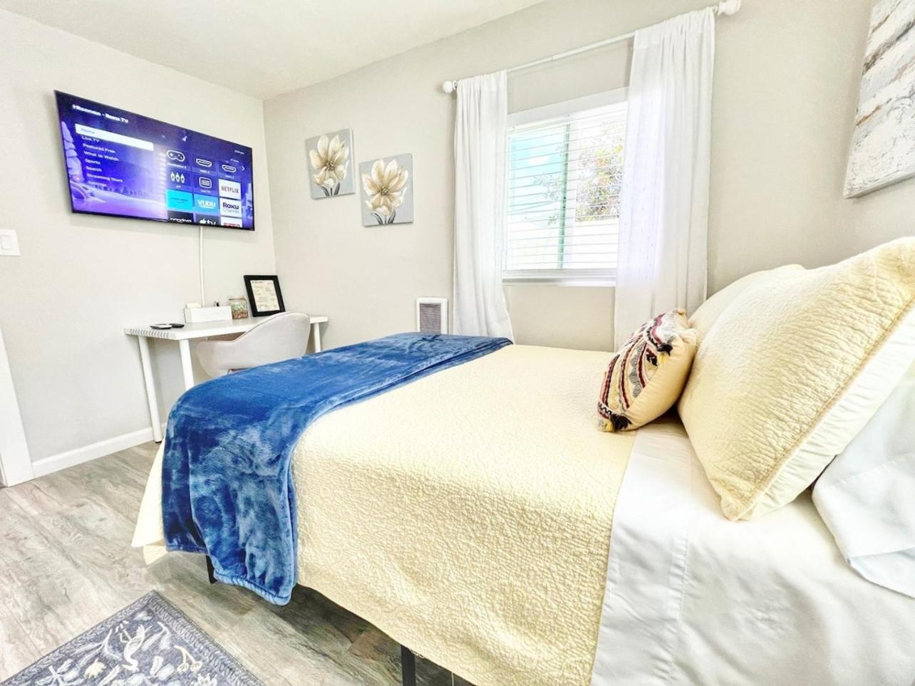 Apartment Tranquil & Bright - Normal Heights Delight